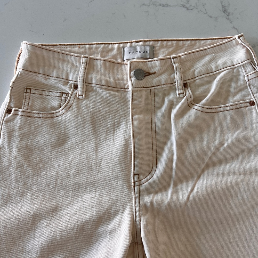 PacSun Cream stretch Mom Jean. Size 25. NWOT. - Picture 5 of 7